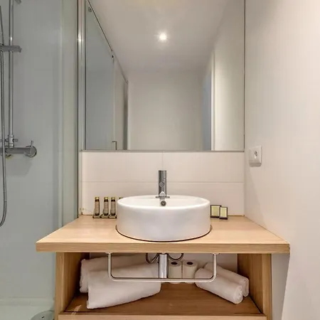 Pour 4 Expo P. De Versailles Apartment